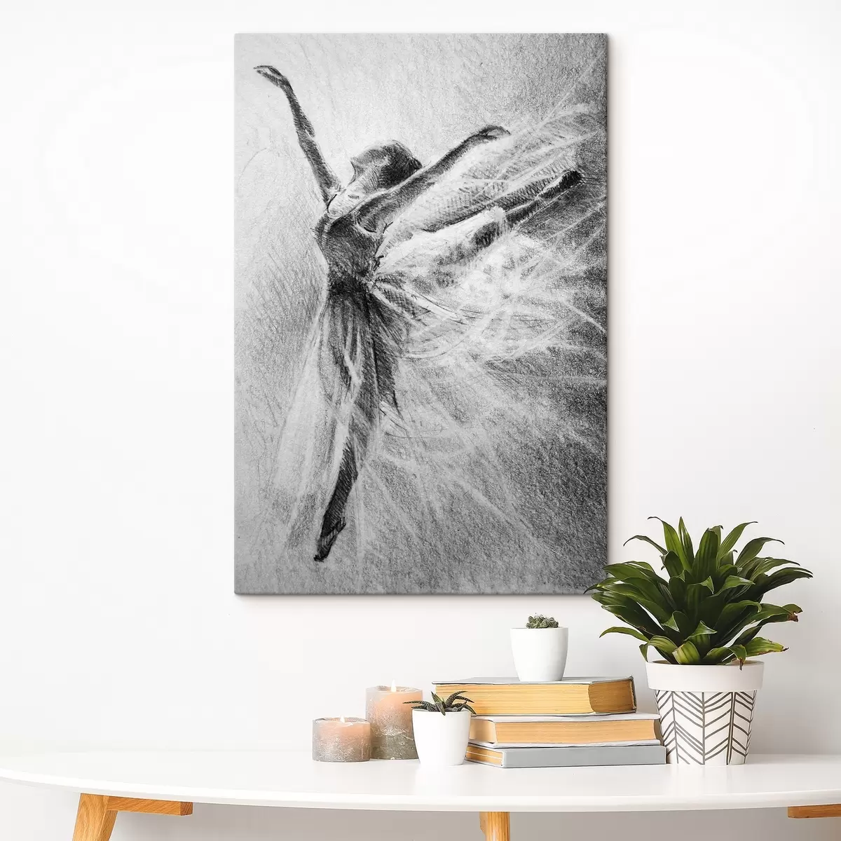 Paveikslėlis Elegantiškas judesys, užfiksuotas anglies piešiniu s37895