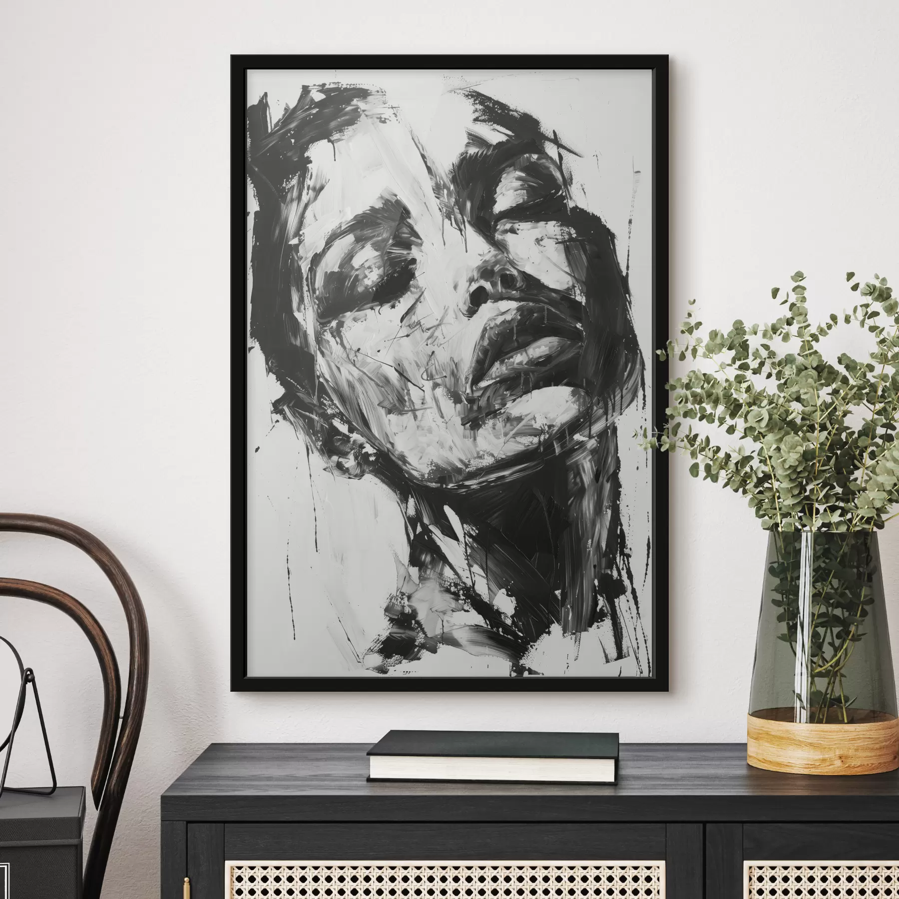 Paveikslėlis Moters portretas juodais teptuko potėpiais f38641