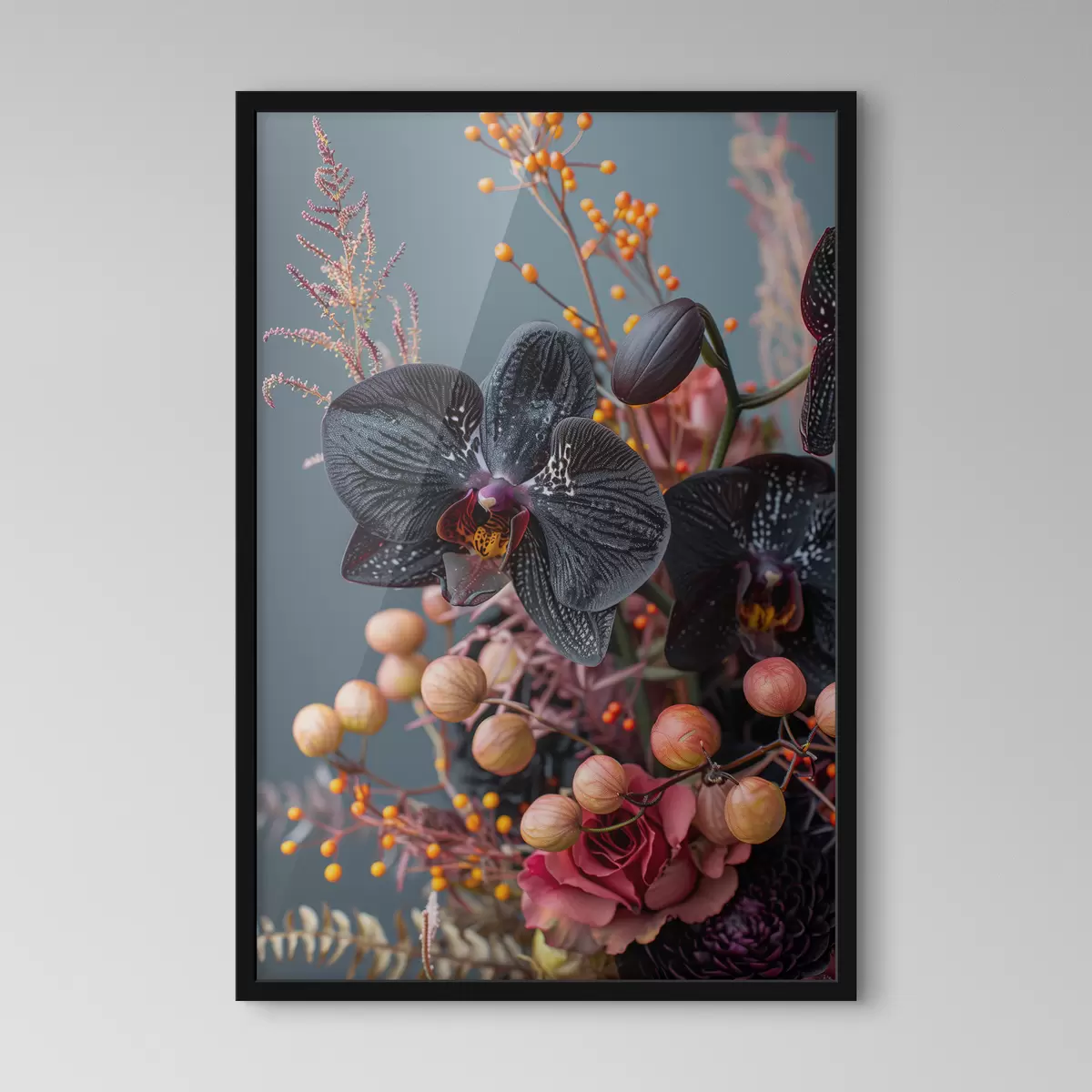 Plakatas Elegantiška gėlių kompozicija iš juodųjų orchidėjų ir kitų augalų f40662