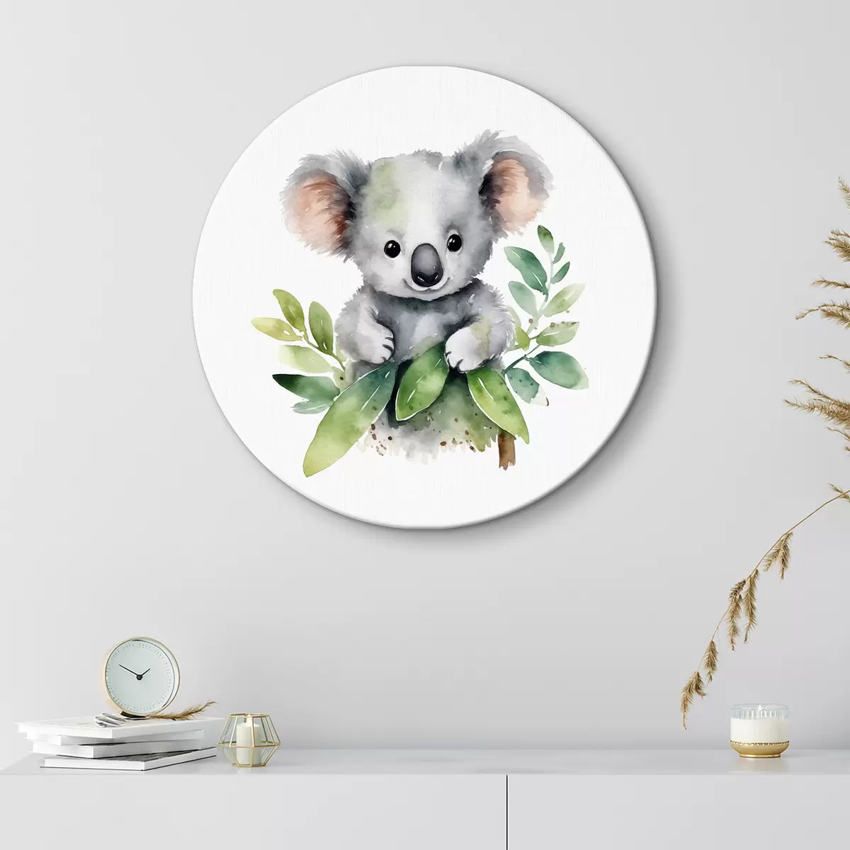 Apvalūs paveikslai Koala apkabinta tarp žalių lapų r38920