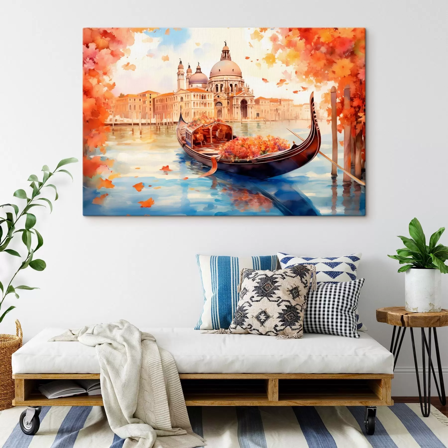 Paveikslėlis Rudeninis Venecijos vaizdas su gondola, apsupta ryškiai oranžinių ir raudonų lapų, su pastatų atspindžiais ramiame kanalo vandenyje. s42576