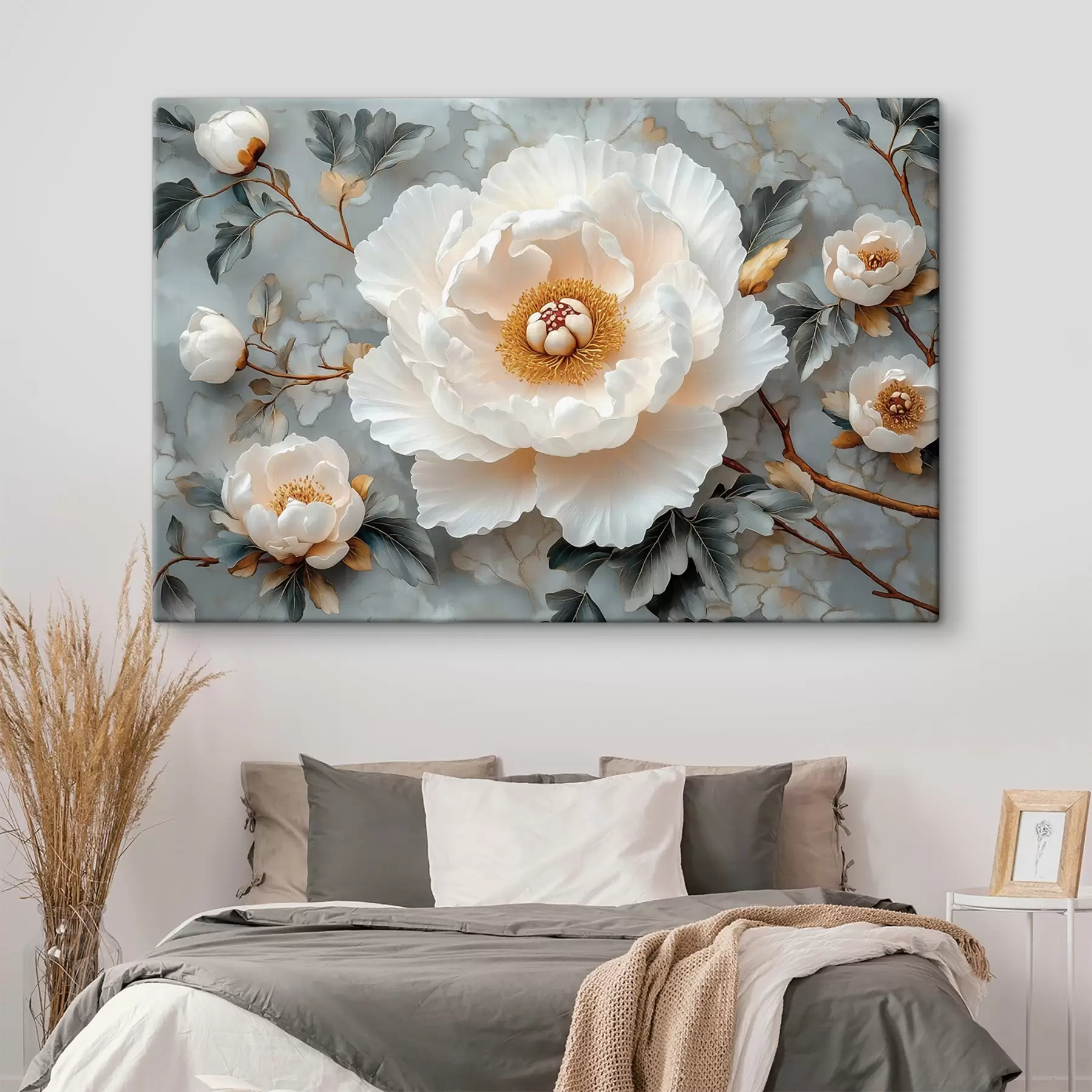 Paveikslėlis Puošnus bijūnas lapų ir mažų bijūnų fone s43315