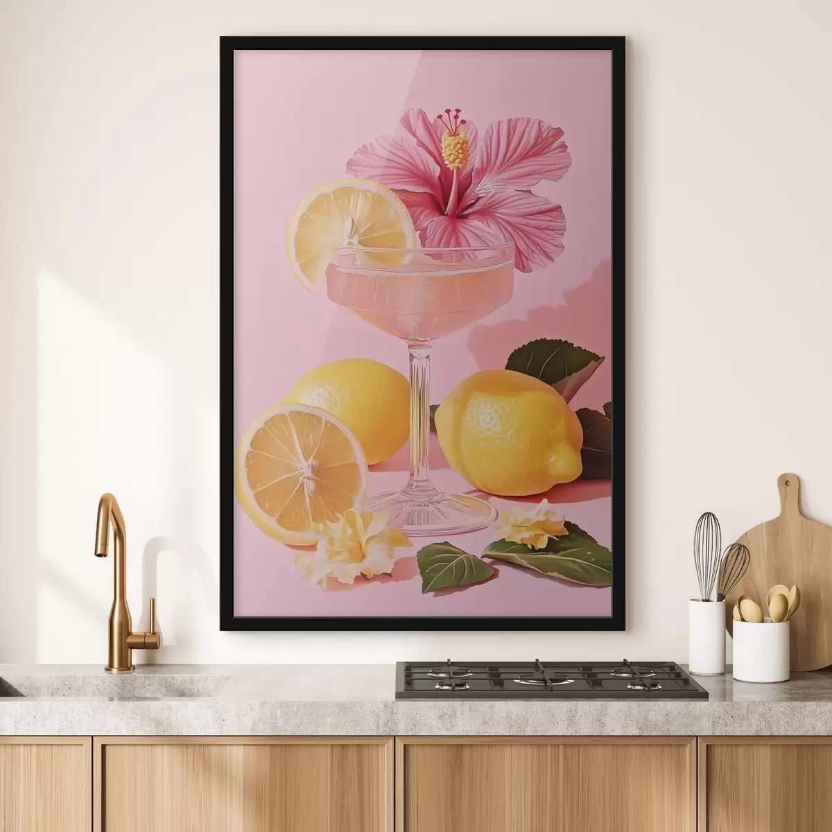 Plakatas Rožinis kokteilis su hibisko gėlėmis, citrinomis, realizmas f43893
