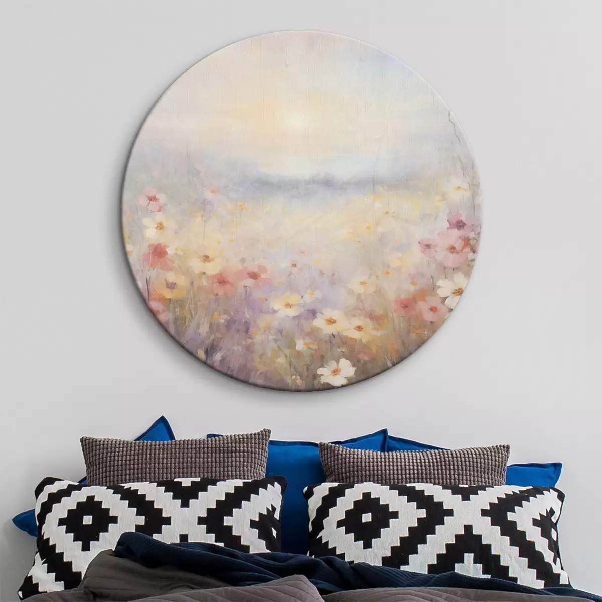 Apvalūs paveikslai Tekstūruotas saulėtas gėlių lauko kraštovaizdis, švelnios pastelinės spalvos, svajinga atmosfera r44408