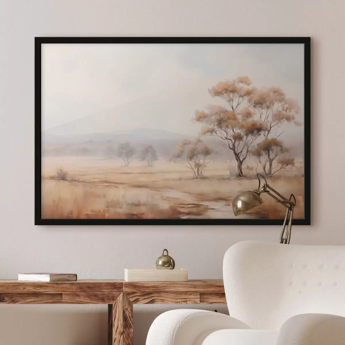 Plakatas Laukas su oranžine žole ir keliais medžiais su oranžiniais lapais, fone - kalnai su debesuotu dangumi f44927