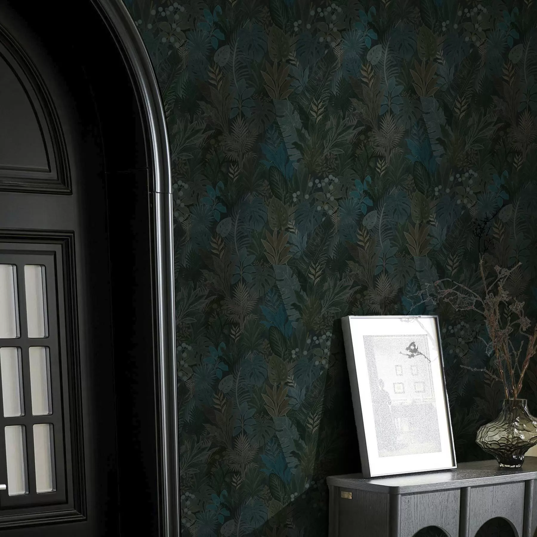 Fototapetai Tamsiai žali atogrąžų lapai su mėlynais akcentais a00327