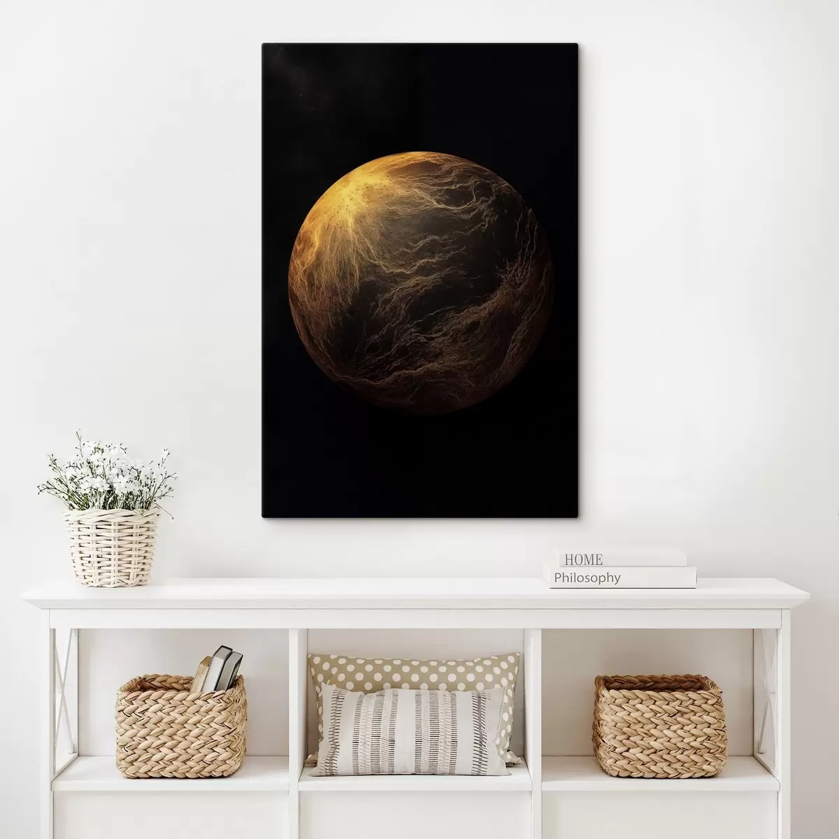 Paveikslėlis Abstraktaus planetos su oranžinėmis gyslomis juodame kosmoso fone, modernus minimalistinis menas s45943