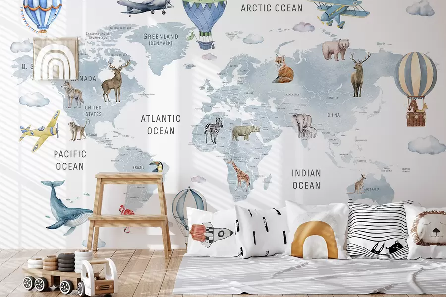 Fototapetai Vaikams skirtas akvarelės stiliaus žemėlapis su gyvūnais ir oro balionais. Anglų kalba. Mėlyna spalva. c00001env1