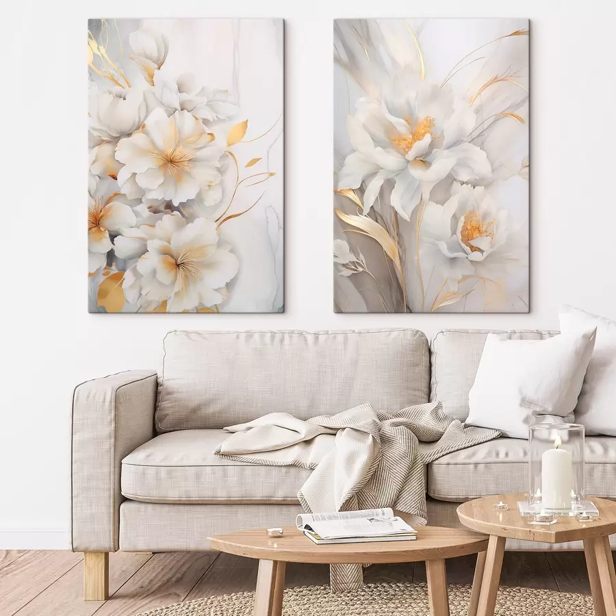 Paveikslėlis Balta gėlė su geltonomis detalėmis, žiedlapiai su subtiliais šešėliais, šviesus fonas su subtiliu marmuro efektu m00889