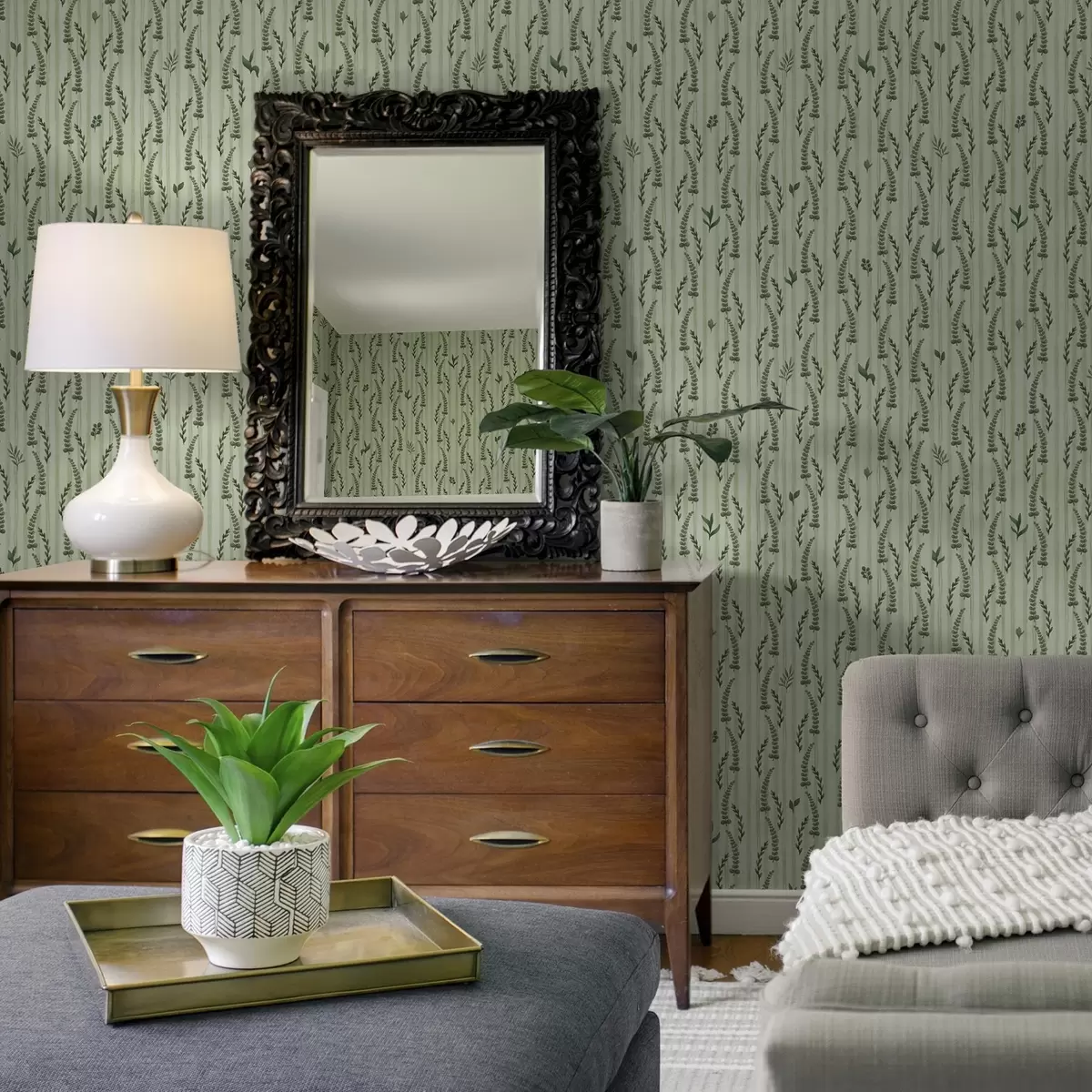 Tapetai Tankios žalios žolės ir daigai ant mėtų su juostelėmis a00819