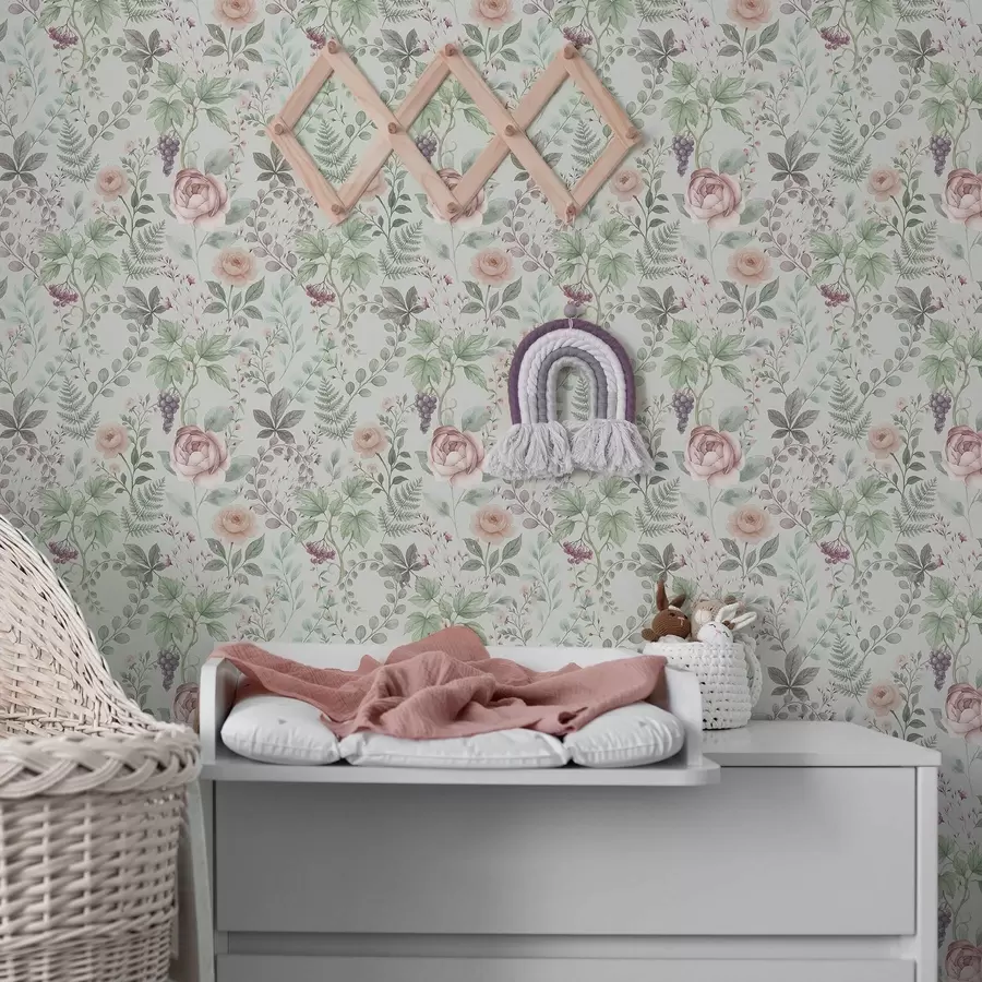 Fototapetai Pastelinė sodas su rožėmis, paparčiais ir vynuogėmis a00867