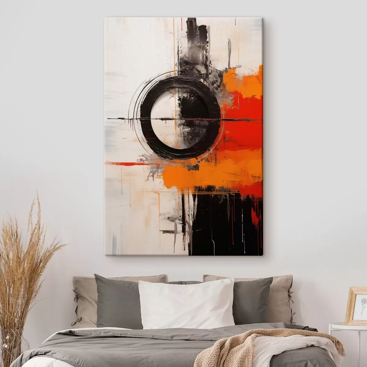 Paveikslėlis Juodas apskritimas ant balto fono, oranžiniai potėpiai ir purslai s46549