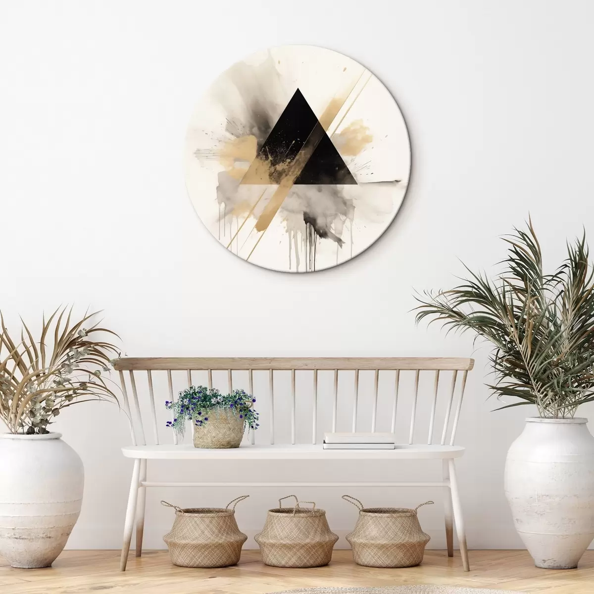 Apvalūs paveikslai Geometrija: juodas trikampis su šviesiais purslais ir linijomis r46540