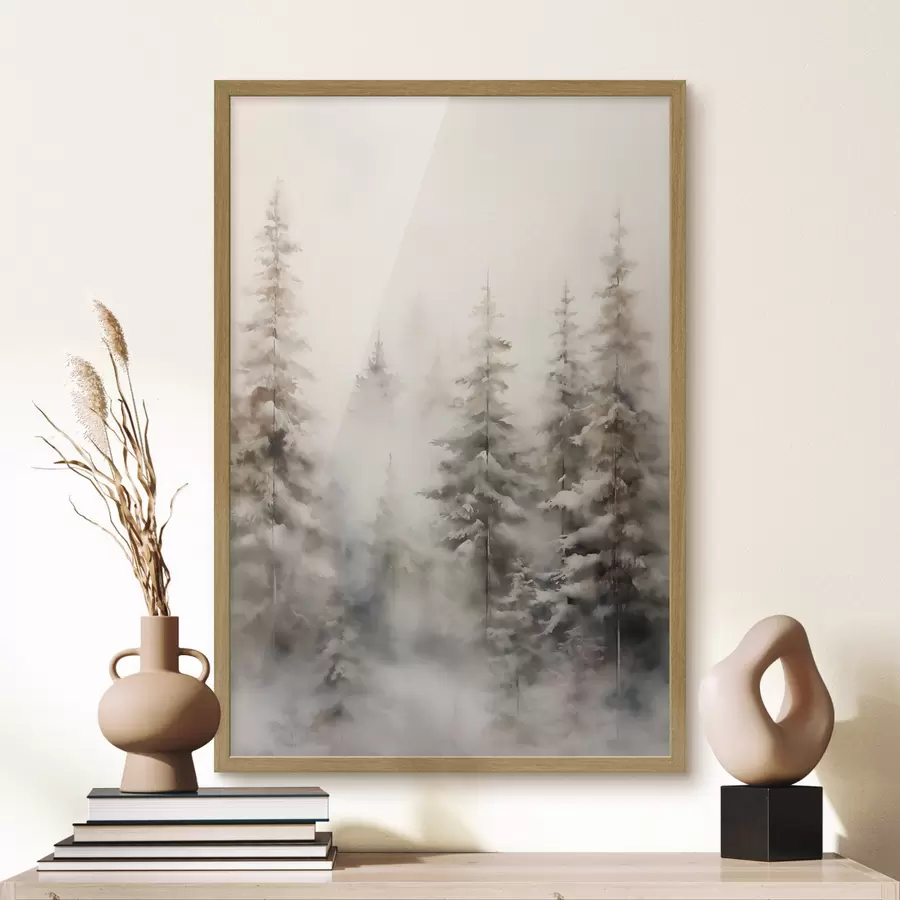 Fototapetai Aukštos pušys, padengtos sniegu, stovinčios rūko apgaubtame miške, švelnus, tylus žiemos peizažas f46701