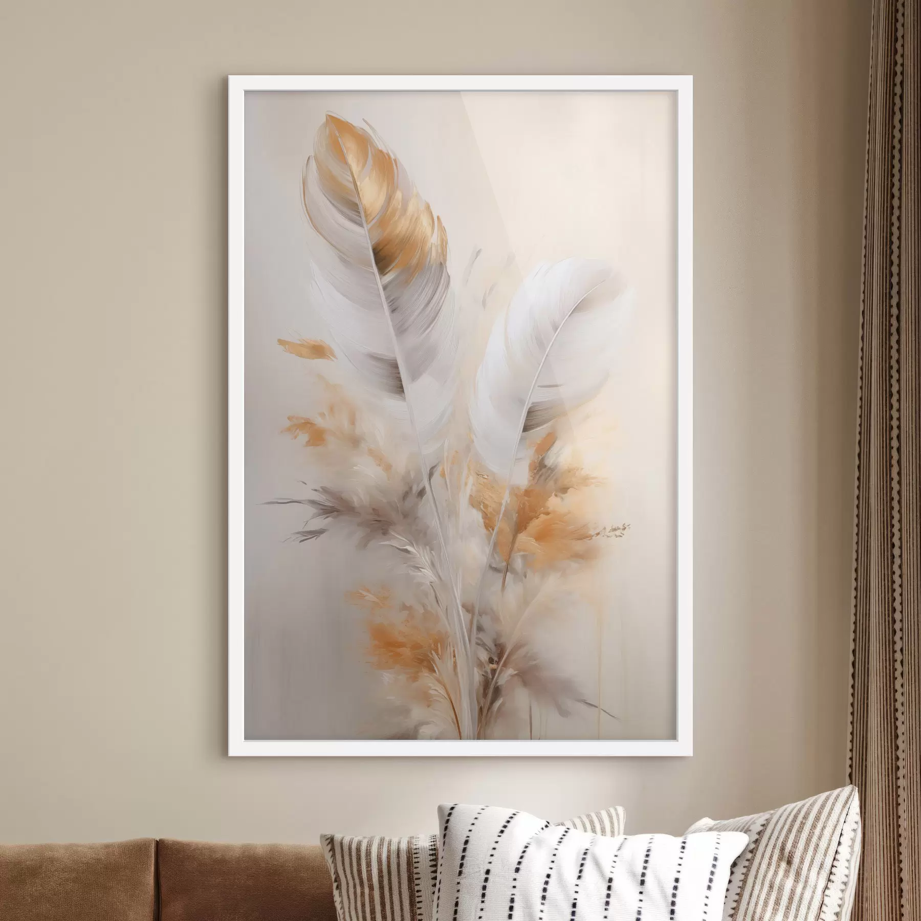 Fototapetai Abstrakčios plunksnos, apsuptos smėlio ir rudos spalvos plunksnų, švelnios ir subtilios, ant šviesiai smėlio spalvos fono f46711