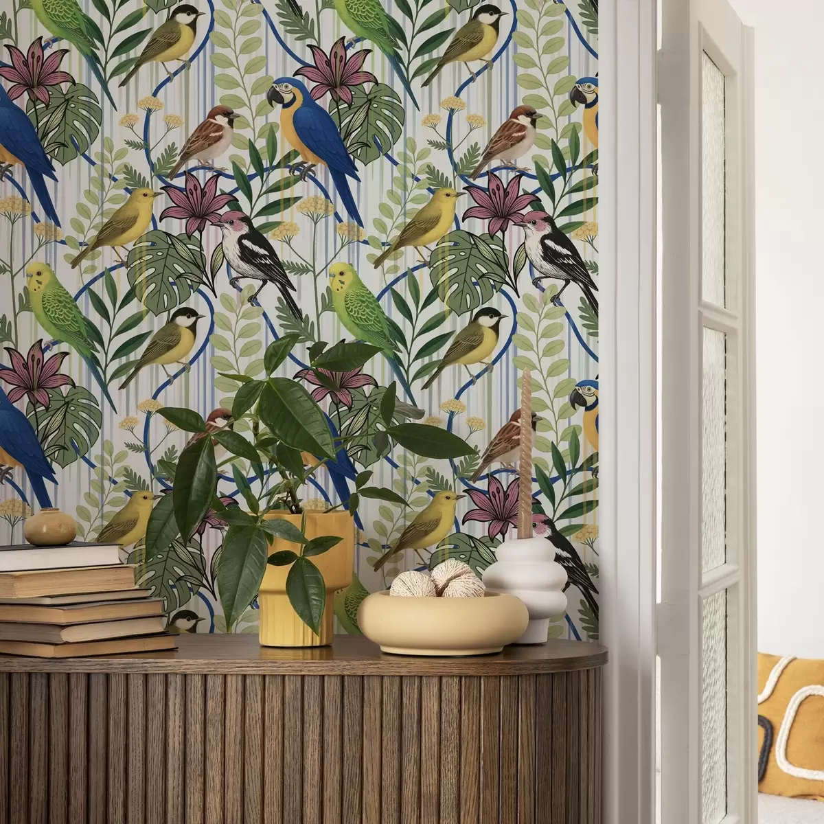 Tapetai Ryškūs egzotiški paukščiai tarp tropinių augalų a00887