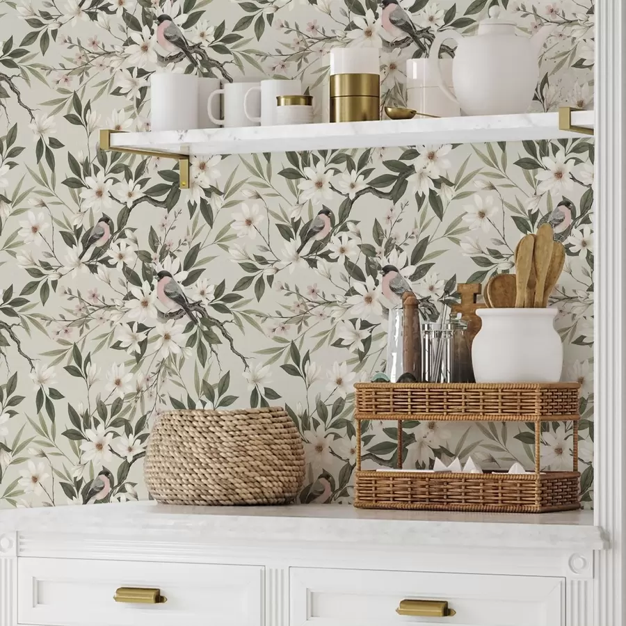 Fototapetai Balta krūtinėmis snieginės zylės ant šakų su kreminėmis gėlėmis a00889