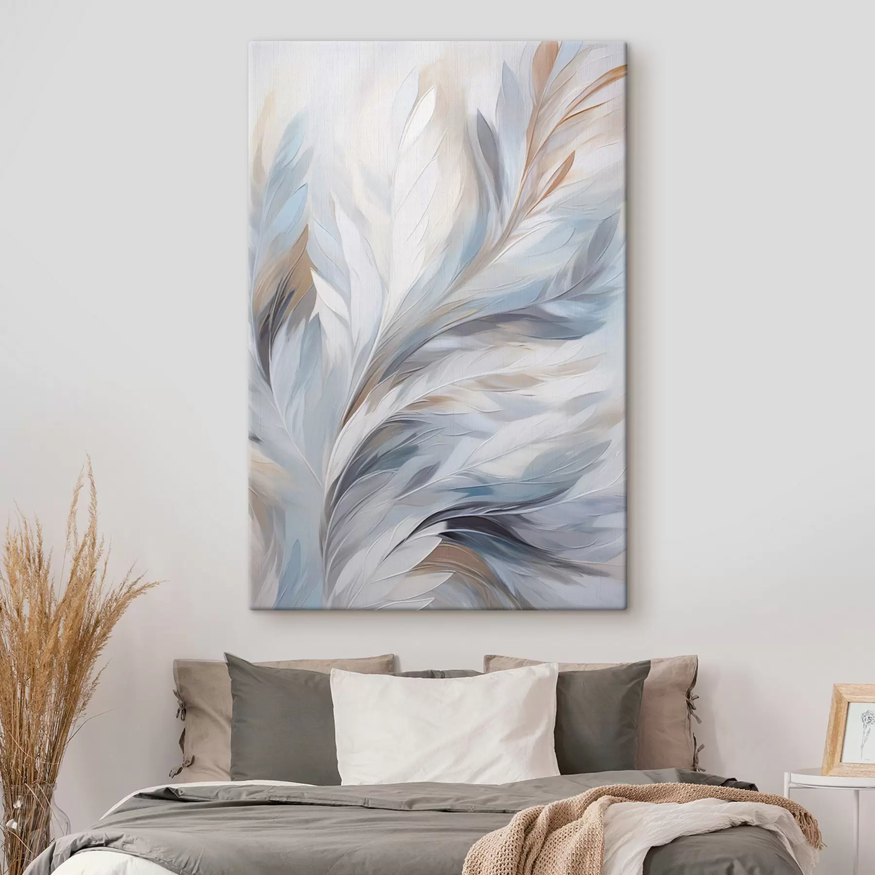 Fototapetai Subtilūs šviesiai mėlyni ir rudi plunksnai su švelnia, eterinė tekstūra, ant balto fono s47416