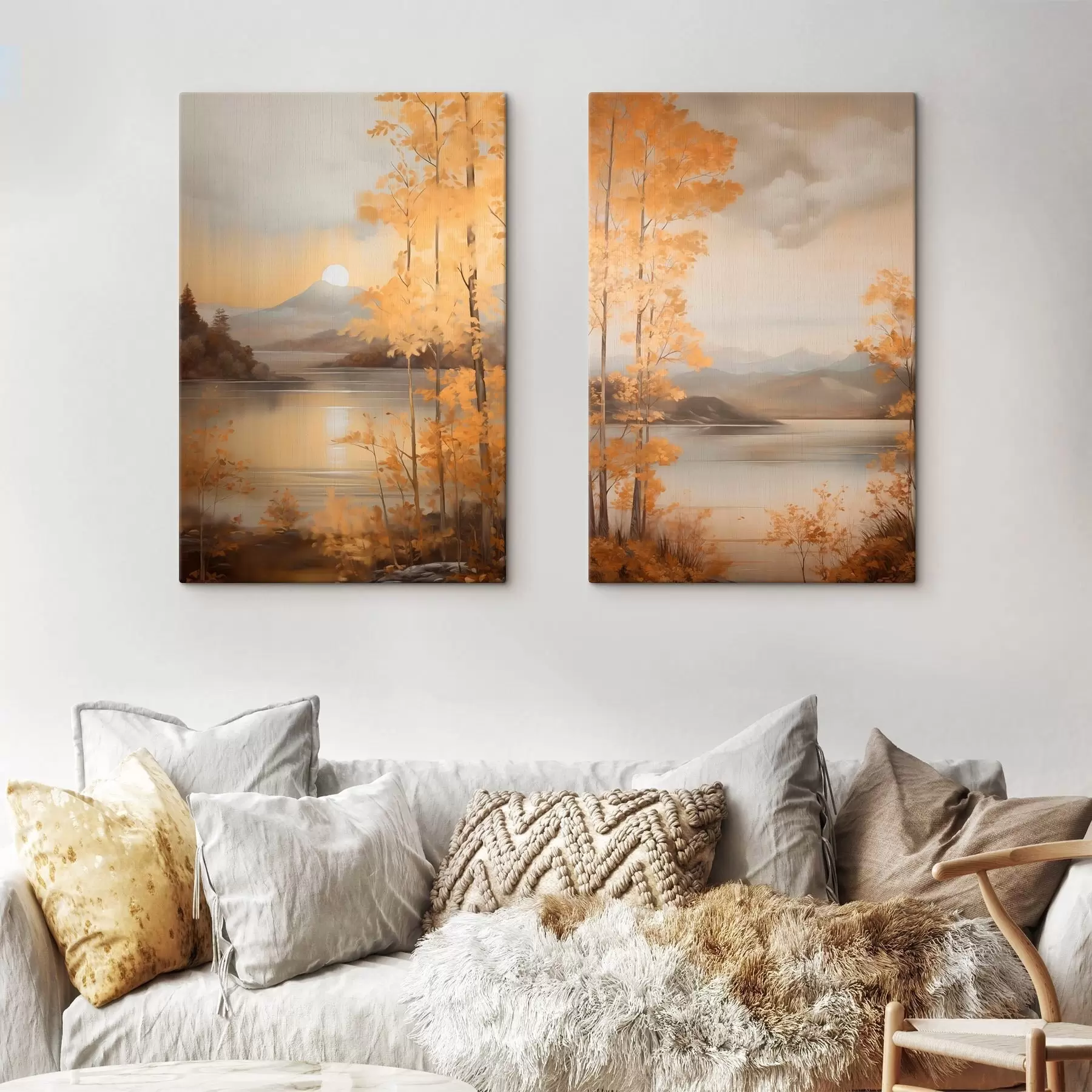 Paveikslėlis Rudens tekstūruoti medžiai su oranžiniais lapais apjuosia ramią ežerą su tolimais kalnais po debesuotu dangumi. m01246