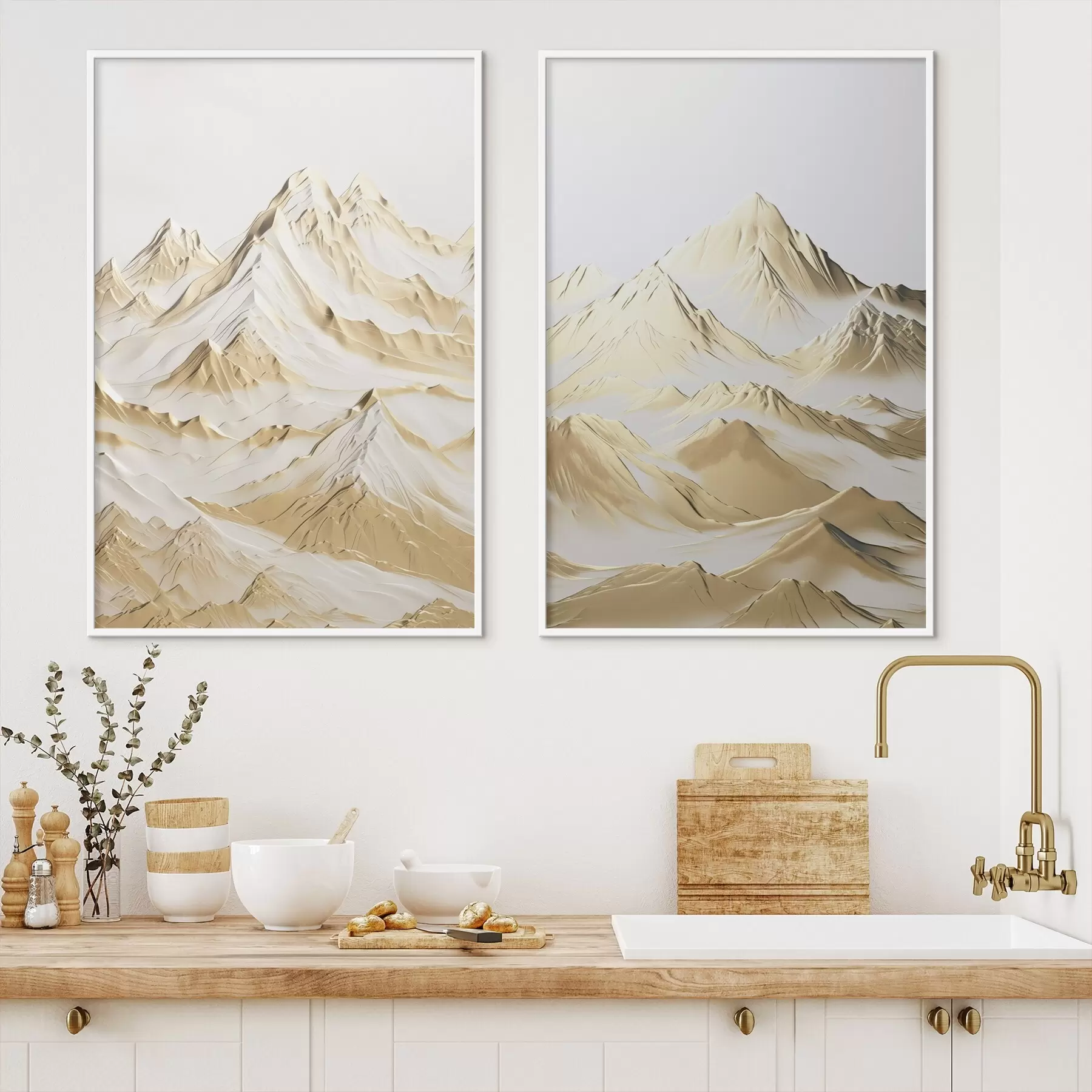 Fototapetai Geltonos, sniegu padengtos kalvos su smailiais viršūnių ir giliomis slėnių po šviesiu dangumi d01236