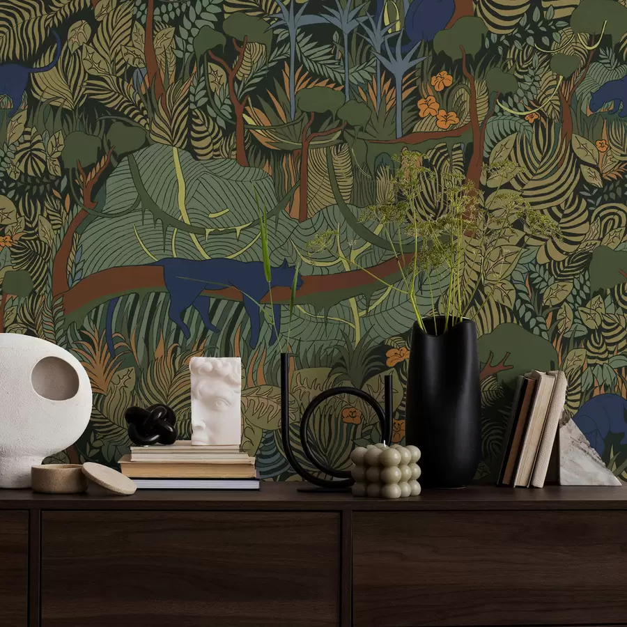 Fototapetai Tamsus miško vaizdas su gyvūnais a01108v1