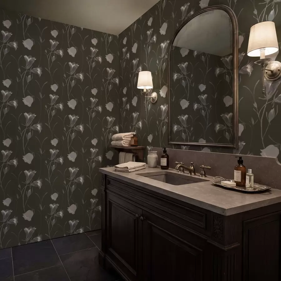 Fototapetai Pilkos varpelio formos gėlės ant tamsaus fono a01119v1