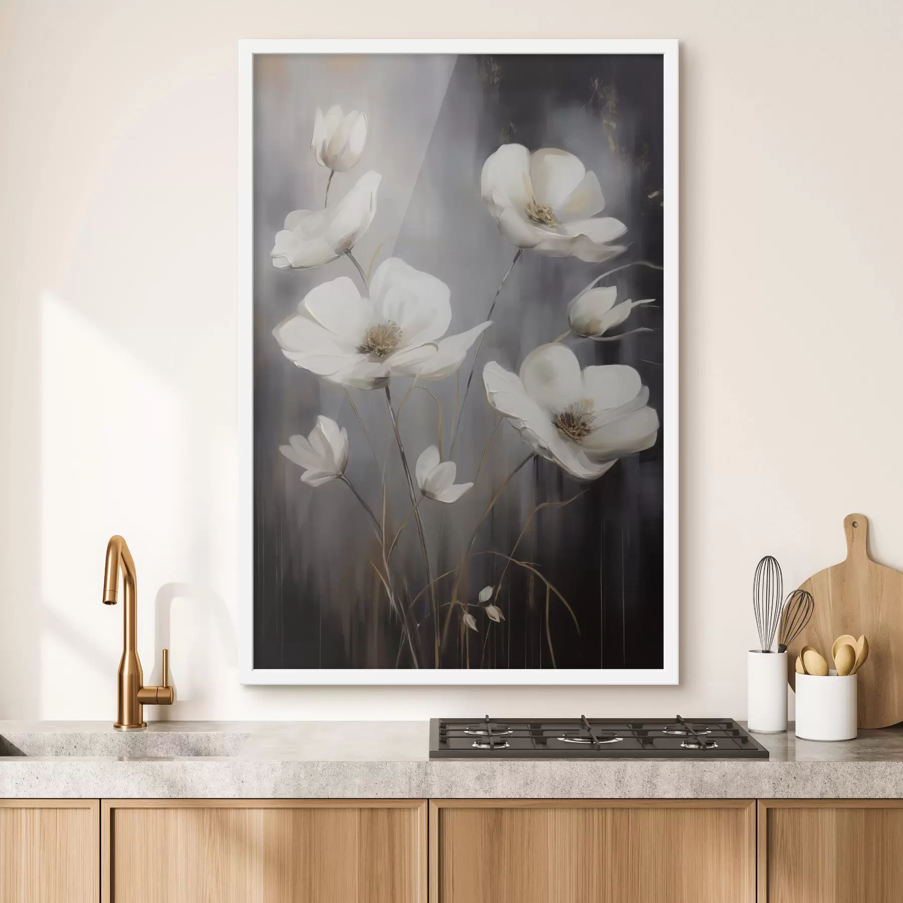 Fototapetai Balta gėlė su rudu centru ir plonu stiebu ant tamsaus, tekstūruoto fono f47858