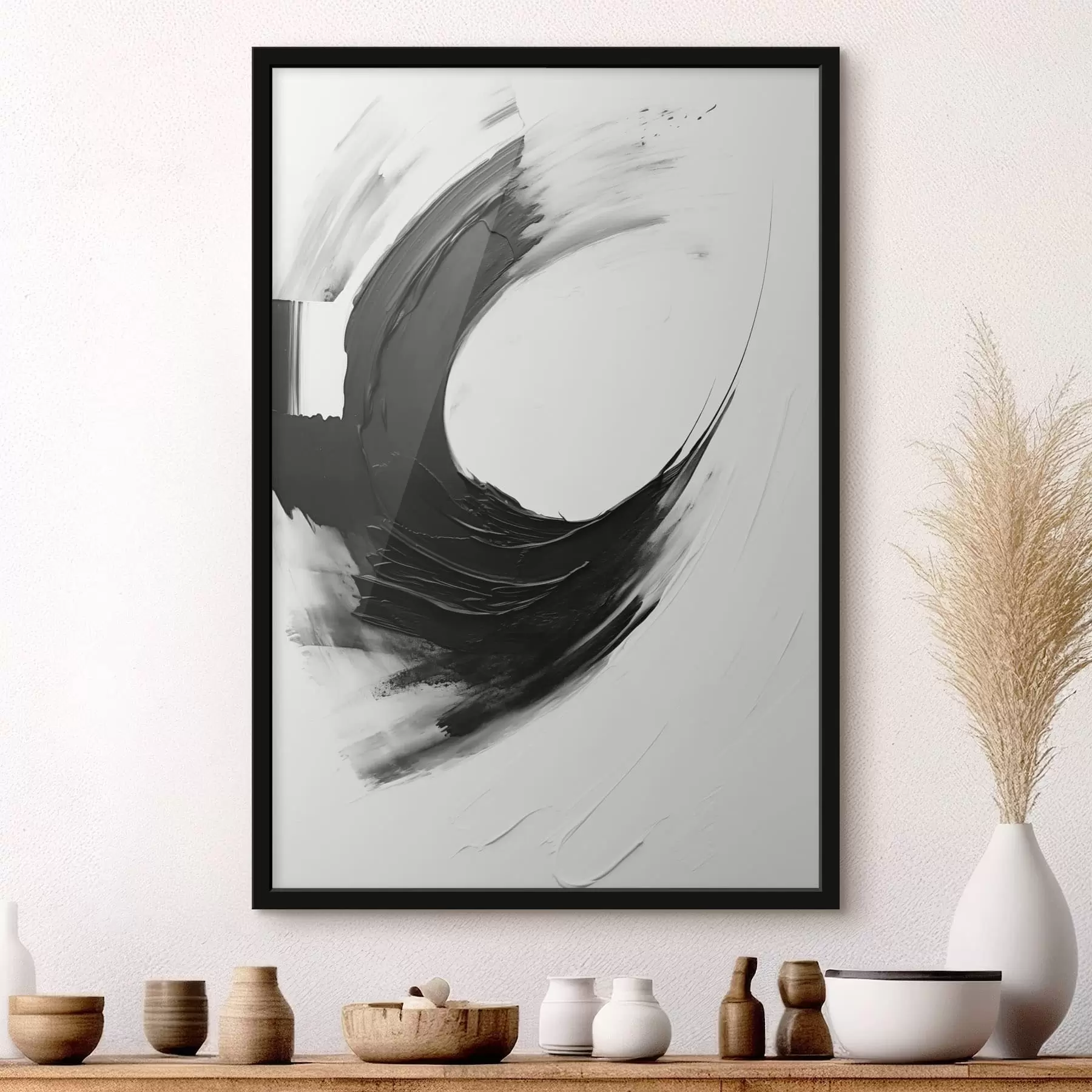 Paveikslėlis Abstraktus juodas teptuko potėpis ant šviesaus fono f48340