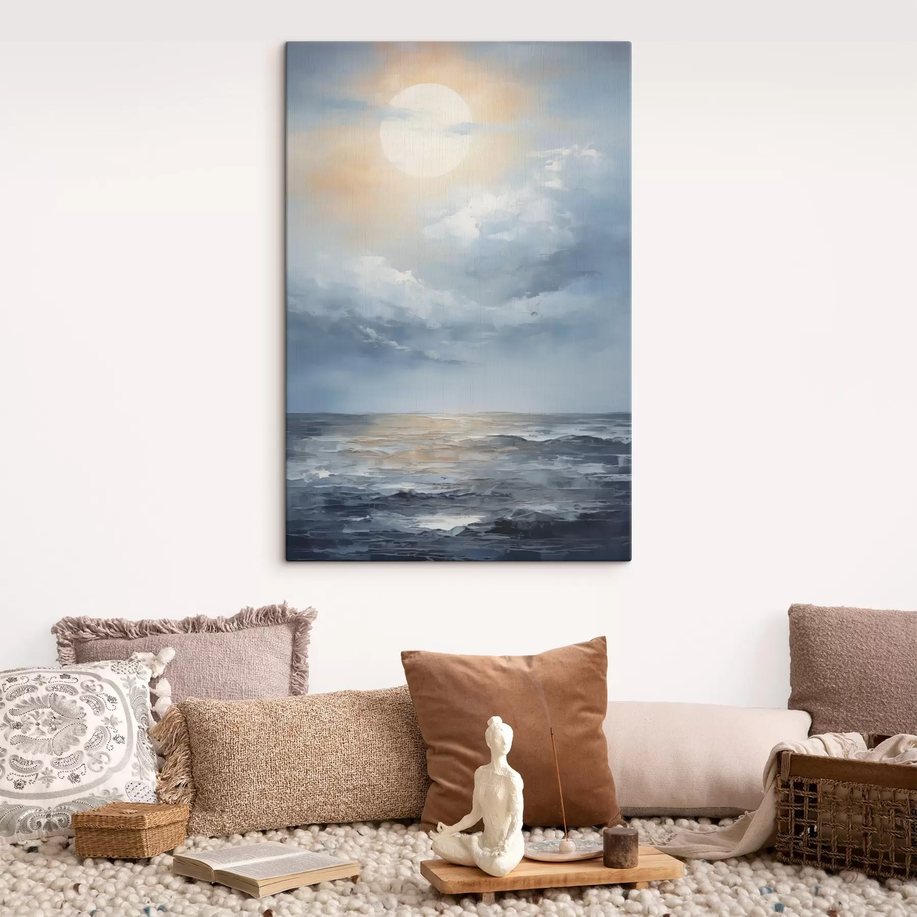 Paveikslėlis Mėnulis tarp debesų virš jūros s49050