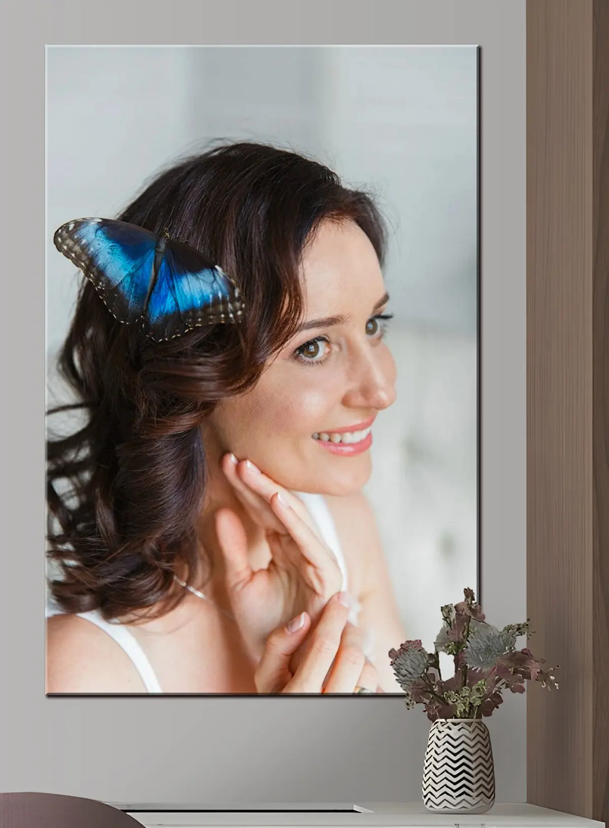 Paveikslėlis Plaukai, šypsena ir antakiai s33188