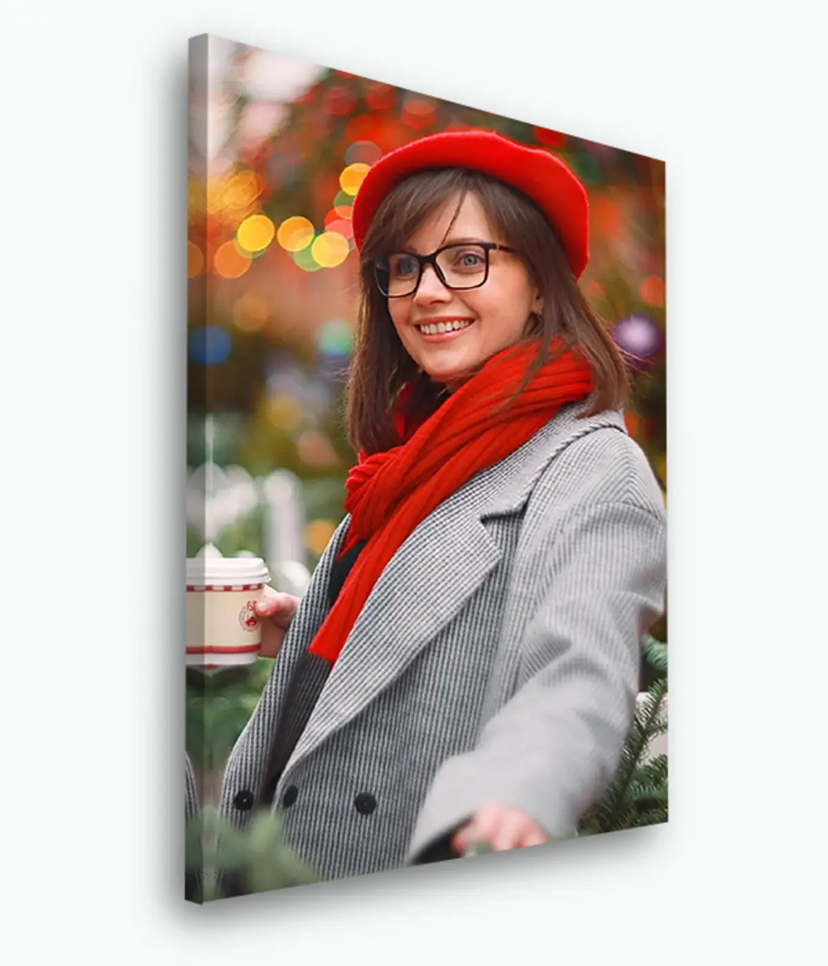 Paveikslėlis Akiniai, viršutiniai drabužiai ir šypsena s33287