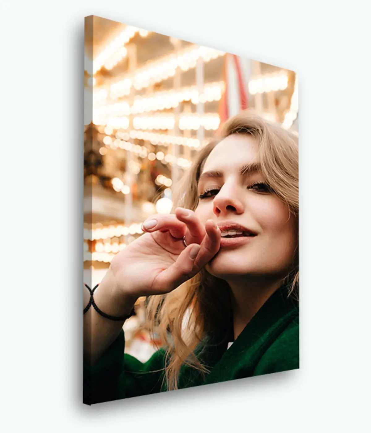 Paveikslėlis Nuotrauka, oranžinė spalva ir šypsena s33439