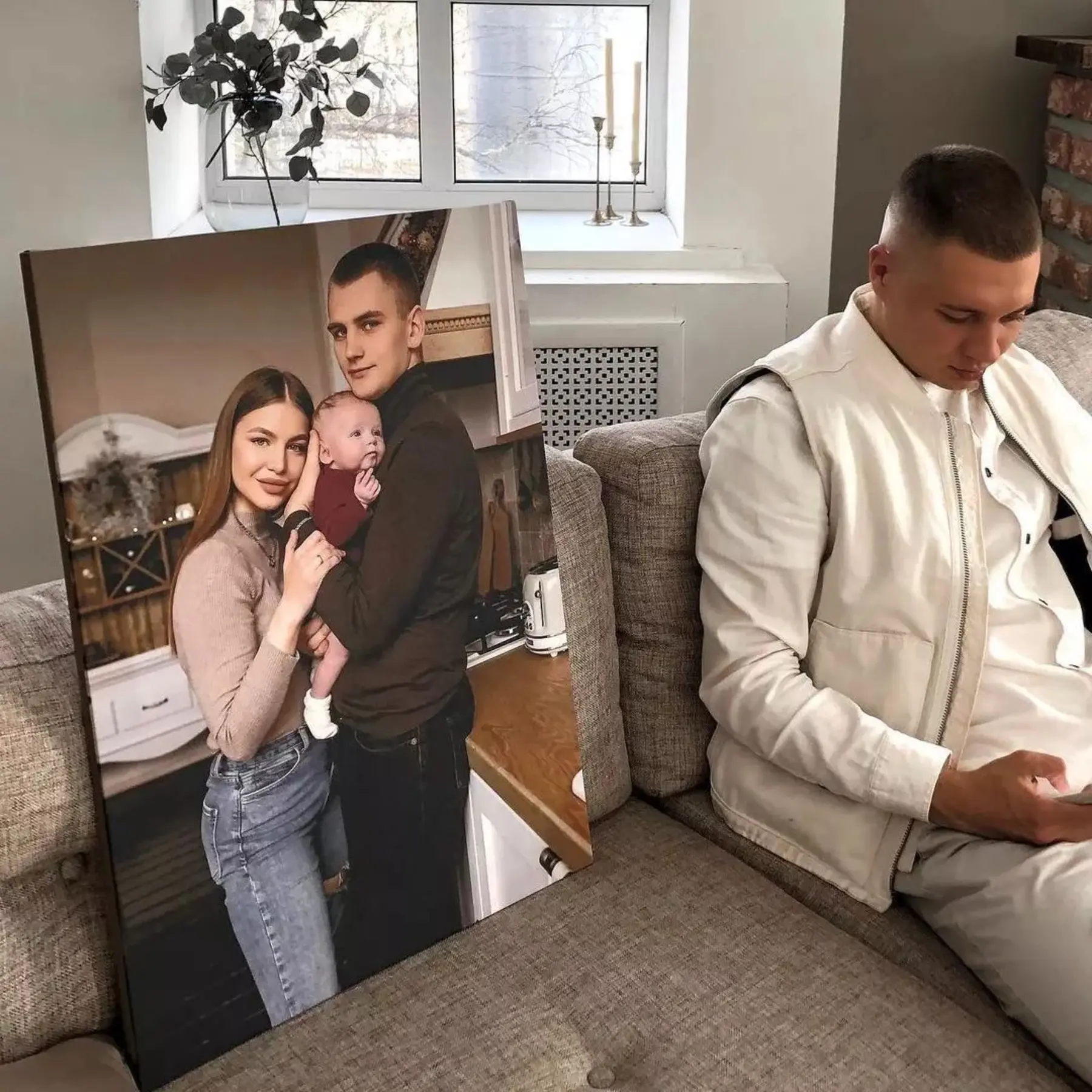 Paveikslėlis Komfortas, sofa ir akiniai s34675